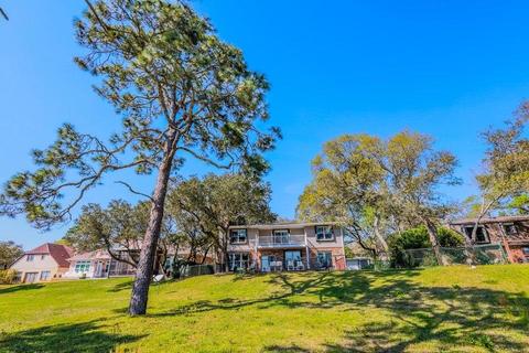 2635 W Us Hwy 98, Mary Esther, FL 32569