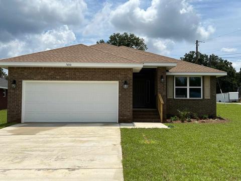 5037 Quarter Deck St #10A, Pensacola, FL 32526