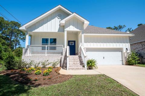 2782 Inverness Park Dr, Gulf Breeze, FL 32563