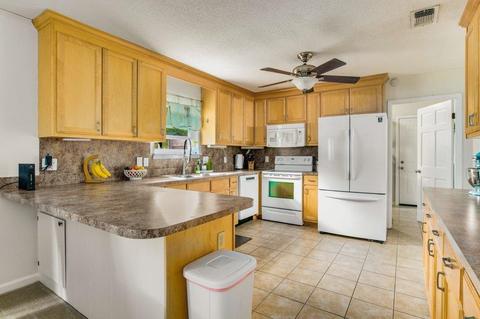 4711 Santa Rosa Dr, Pace, FL 32571 photo 2