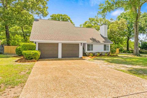 11500 Thousand Oaks Dr, Pensacola, FL 32514
