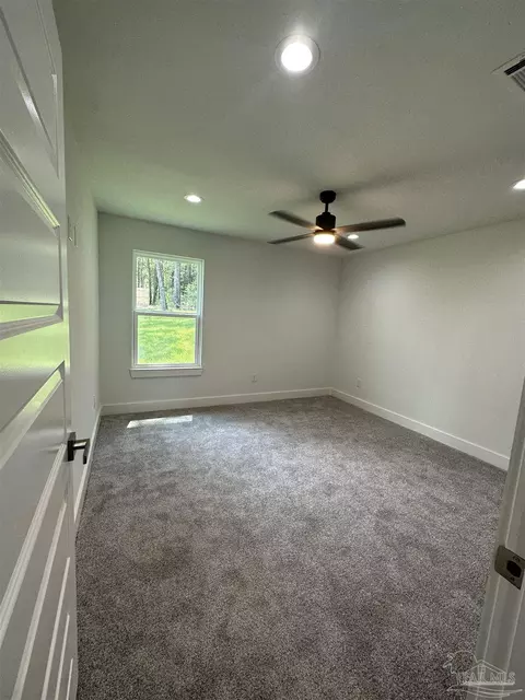 5686 Riviera Dr, Milton, FL 32583 photo 21