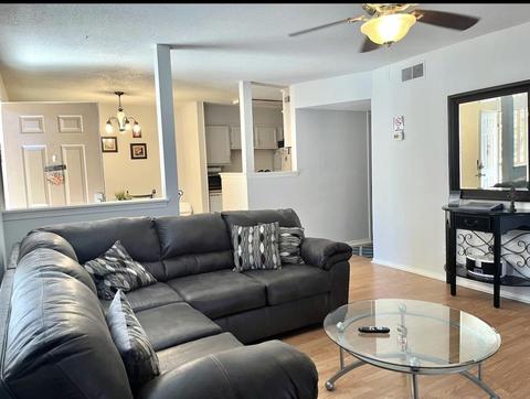 2303 Michigan Ave #B10, Pensacola, FL 32526