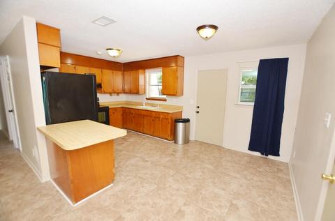 5232 Spring St, Pace, FL 32571 photo 6