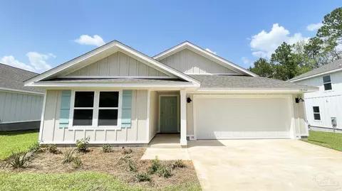 10104 Oak Haven Rd, Pensacola, FL 32526