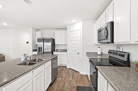 5524 Lancelot Tr, Milton, FL 32583 photo 11