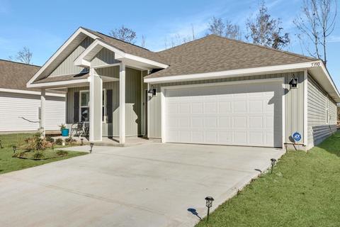 5390 Peach Dr, Pace, FL 32571 photo 4