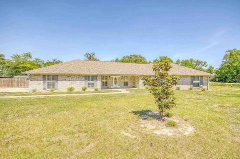802 Talley Ln, Cantonment, FL 32533