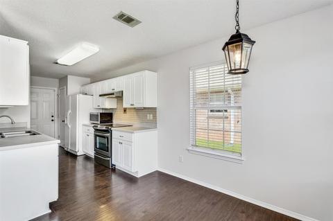 759 Hanley Downs Dr, Cantonment, FL 32533 photo 9