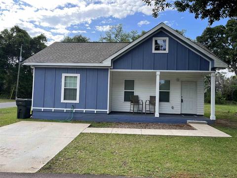 670 Wingate Ct, Pensacola, FL 32507
