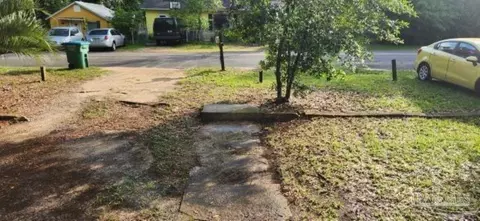 1157 Mapoles St, Crestview, FL 32536 photo 5