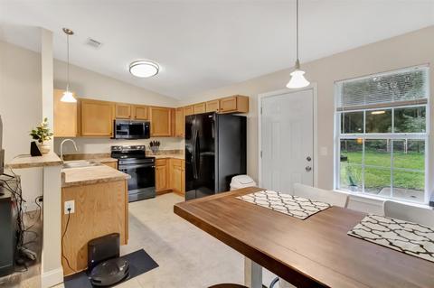 7230 Putter Ln, Milton, FL 32570 photo 11