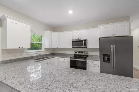 2927 N 15th Ave, Milton, FL 32583 photo 17