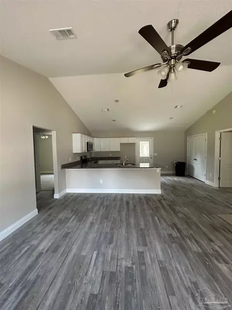 6908 Trailride N, Milton, FL 32570