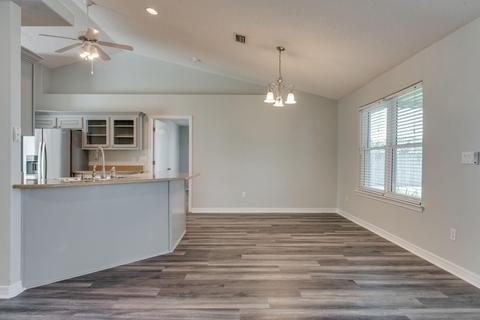 5830 Jameson Cr, Pace, FL 32571 photo 8