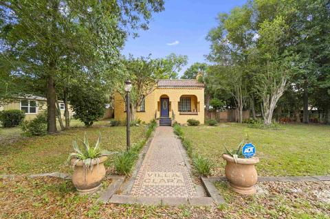 110 Yoakum Ct, Pensacola, FL 32505