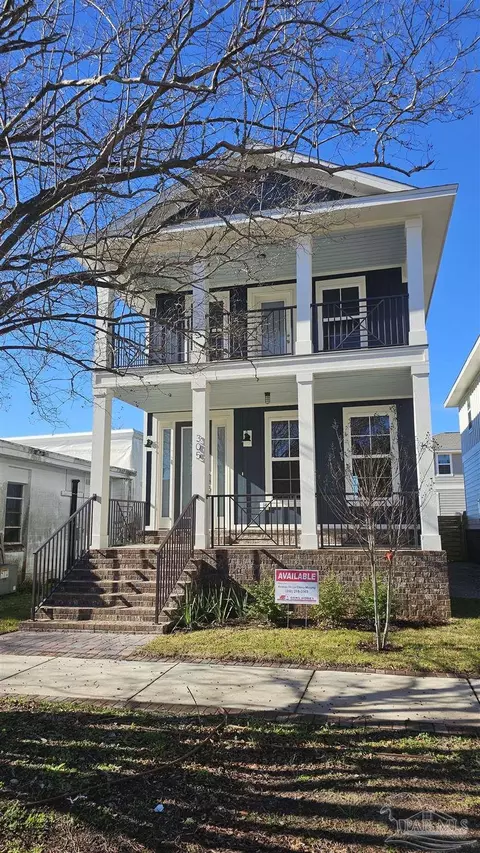 305 S Reus St, Pensacola, FL 32502