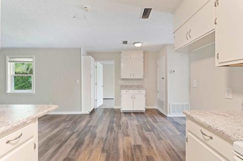 4085 Highland Blvd, Pace, FL 32571 photo 10