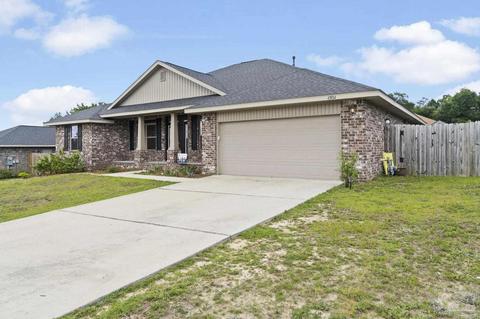 4504 Hampton Bay Blvd, Milton, FL 32583 photo 3