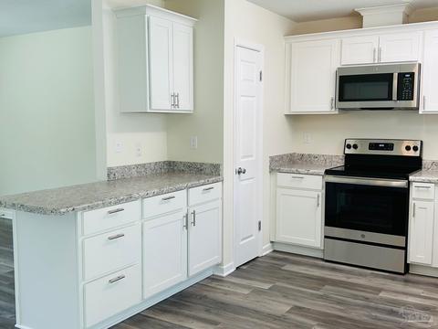 4563 Southern Pl, Pace, FL 32571 photo 9