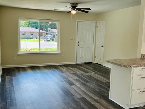 4563 Southern Pl, Pace, FL 32571 photo 4