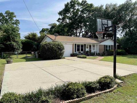 4937 Jennifer Ln, Pace, FL 32571 photo 3