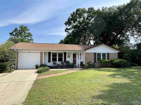 4937 Jennifer Ln, Pace, FL 32571 photo 2