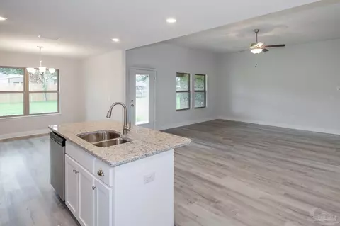 6045 Parsonage Cir, Milton, FL 32570 photo 17