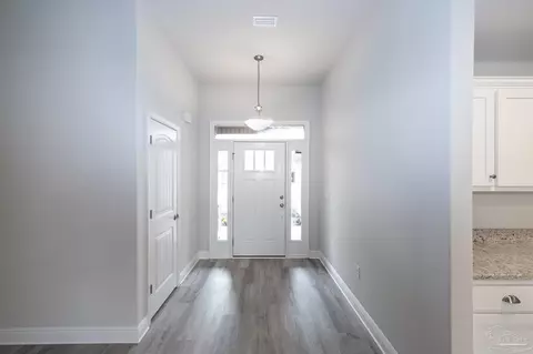 6045 Parsonage Cir, Milton, FL 32570 photo 8