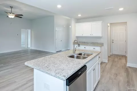 6045 Parsonage Cir, Milton, FL 32570 photo 16