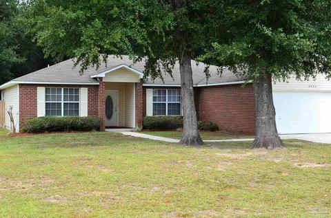 4275 Crosswinds Dr, Milton, FL 32583
