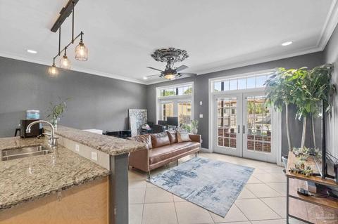 415 E Romana St #102, Pensacola, FL 32502
