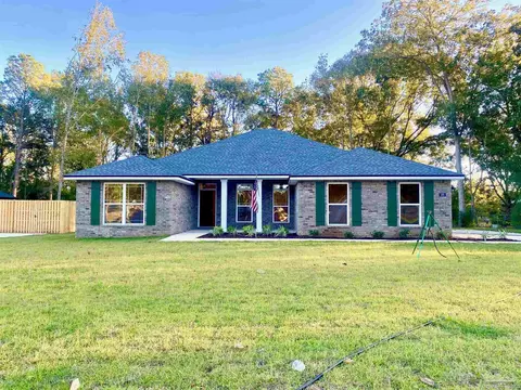 185 Quintette Rd, Cantonment, FL 32533