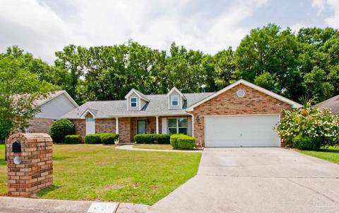 6315 Summer Lakes Ln, Pensacola, FL 32504