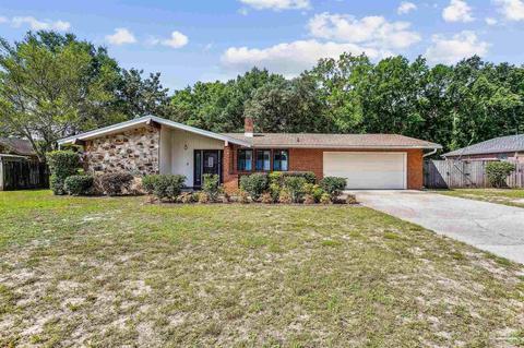 3895 Durango Dr, Pensacola, FL 32504