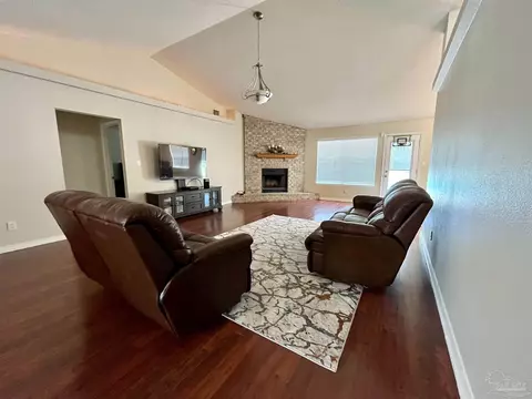 5975 Ridgeview Dr, Milton, FL 32570 photo 17