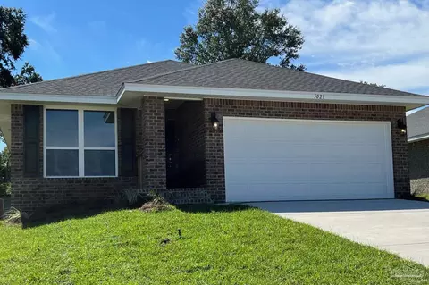5029 Quarter Deck St #8A, Pensacola, FL 32526