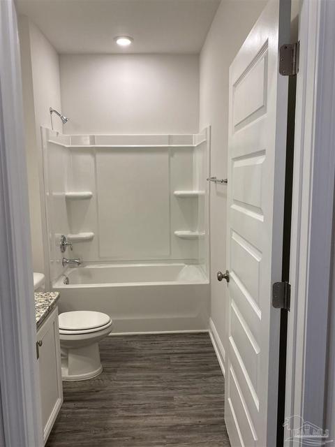 3805 Hawks Landing Cir, Pace, FL 32571 photo 12