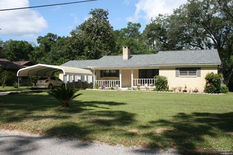2824 Mandeville Ln, Pensacola, FL 32526