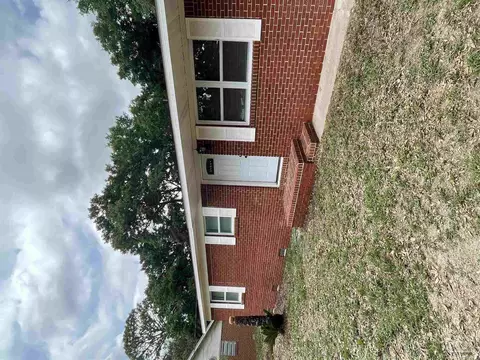 1620 E Burgess Rd, Pensacola, FL 32504