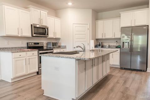 7802 Burnside Loop, Pensacola, FL 32526 photo 9