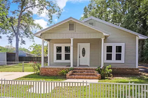 3803 Clanton St, Jay, FL 32565