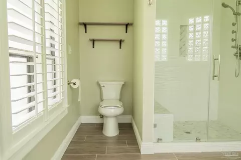 Bath - 5503 Oakmont Dr, Pace, FL 32571 photo 10 of 10