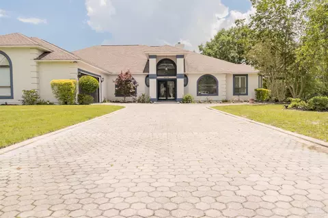 Exterior - 5503 Oakmont Dr, Pace, FL 32571 photo 9 of 9