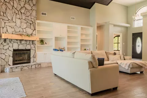 Living - 5503 Oakmont Dr, Pace, FL 32571 photo 4 of 9