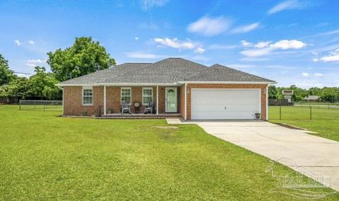 1757 Crest Ln, Molino, FL 32577