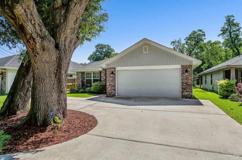 5188 Regalo Dr, Pensacola, FL 32526