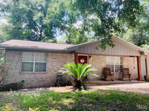 6709 Contentment St, Milton, FL 32583 photo 2