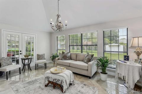 3580 Wimbledon Dr, Pensacola, FL 32504