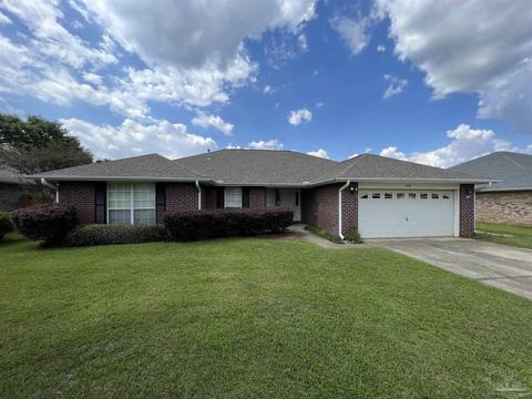 1826 Silas Cir, Cantonment, FL 32533